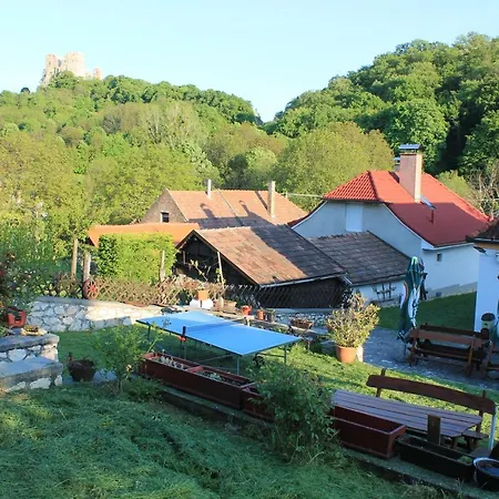 Erzsebet Vendeghaz Апартаменты *